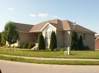 3023 New Chapel Rd, Jeffersonville, IN 47130