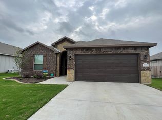 1411 Shadow Hill Ln, Temple, TX 76502