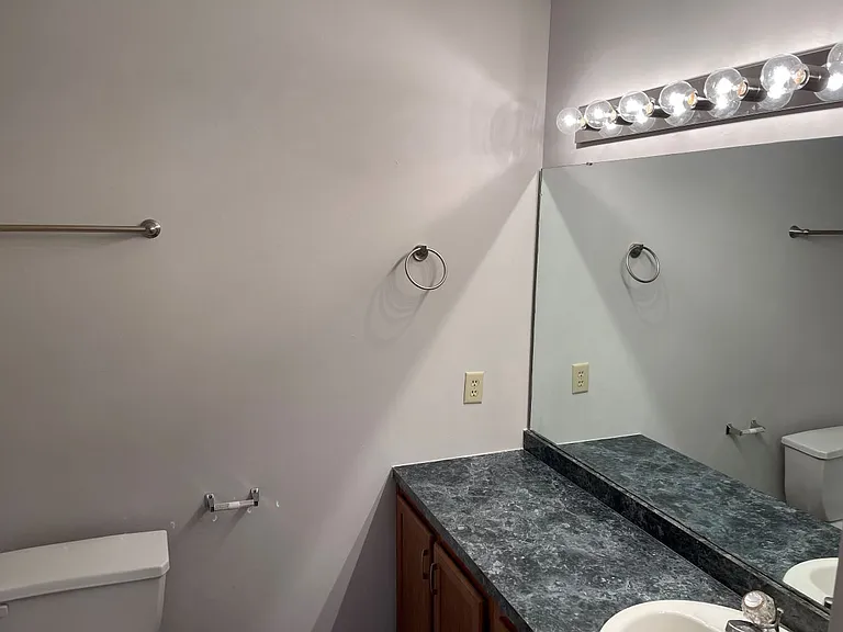 6107 Naschette Pkwy — Photo 12