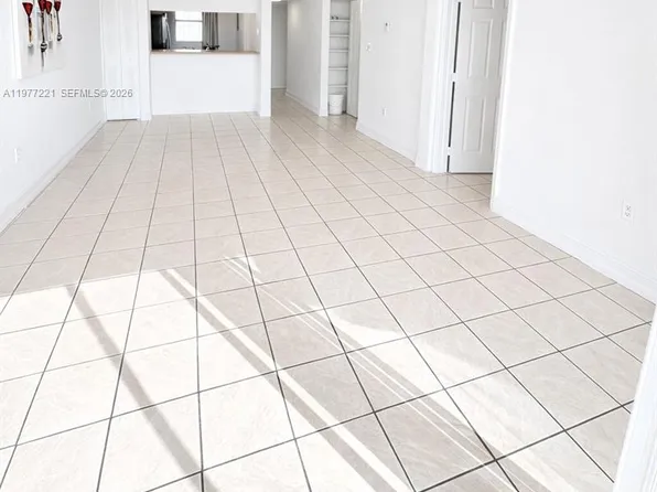 19805 SW 114th Ave, Miami, FL