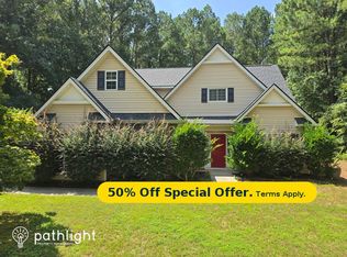 315 Winthrop Dr, Sharpsburg, GA 30277