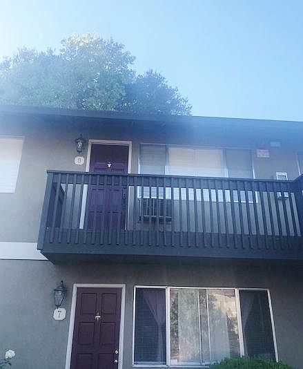 1st image of 426 North St Unit 8