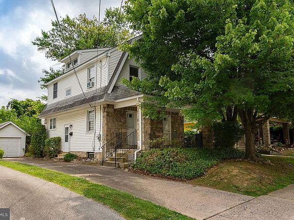 2nd image of 841 Mason Ave