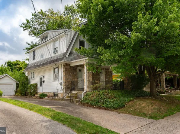 841 Mason Ave, Drexel Hill, PA 19026