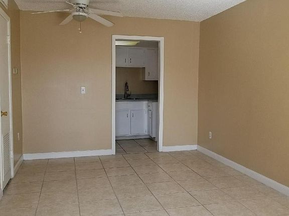 5th image of 2422 Branch Way APT 200