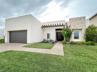 8910 Stream Ln, Laredo, TX 78045