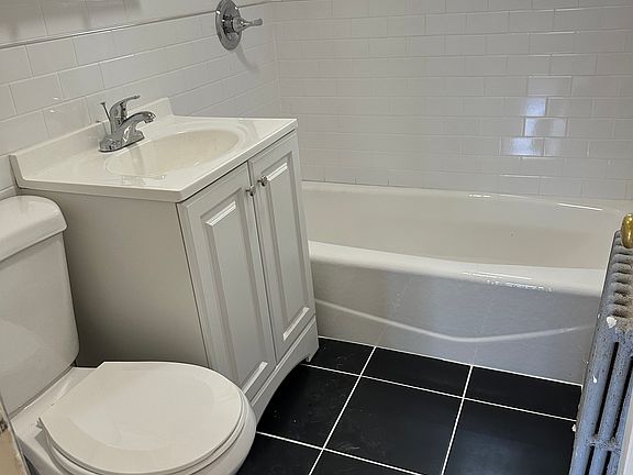 5th image of 103 Dulles Dr APT 103
