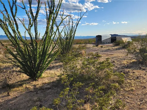 14279 S Anegam Road, Yucca, AZ 86438