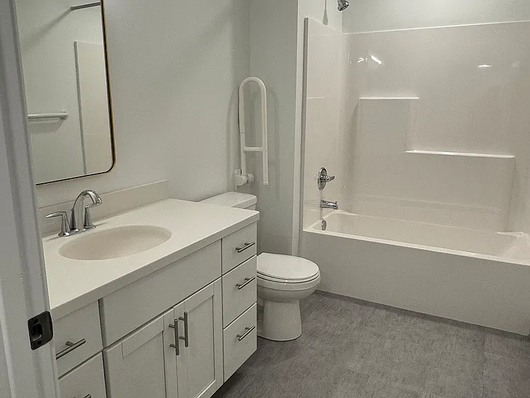 3483 Larimore Ave — Photo 14
