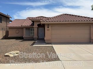 17613 N Kimberly Way, Surprise, AZ 85374