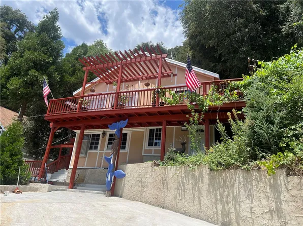 24288 Zurich Dr, Crestline, CA 92325