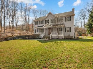 6 Thrush Way, Cortlandt Manor, NY 10567