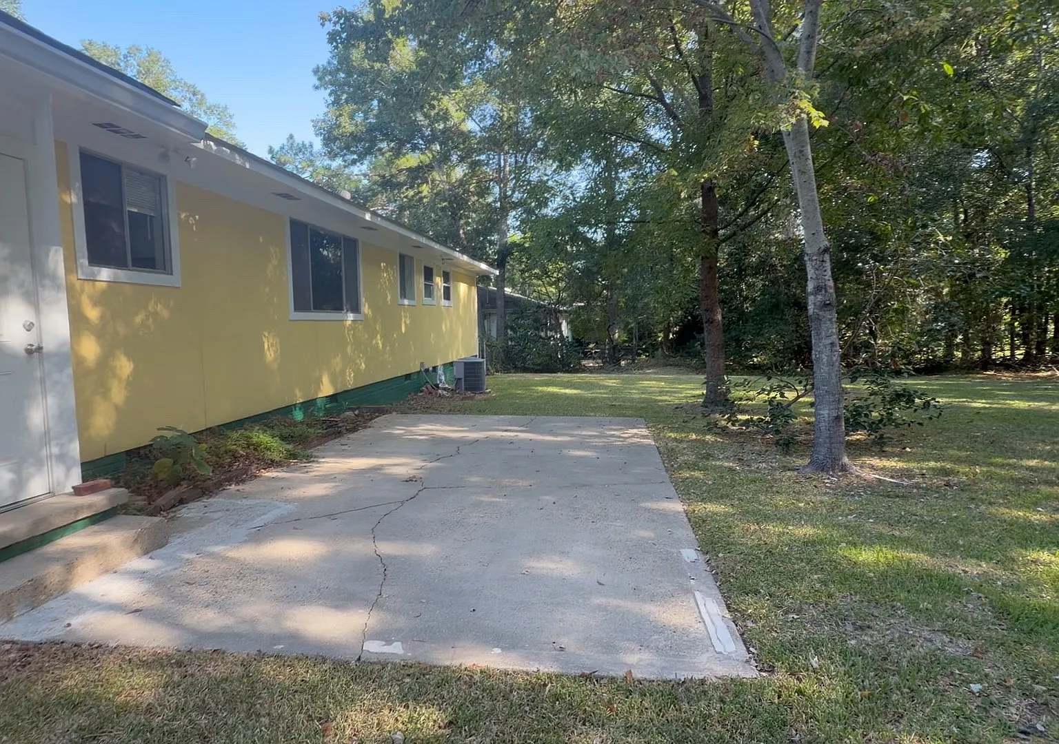 Hillendale Dr, Hattiesburg — Photo 2