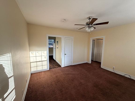 3rd image of 1905 Jeanette St
