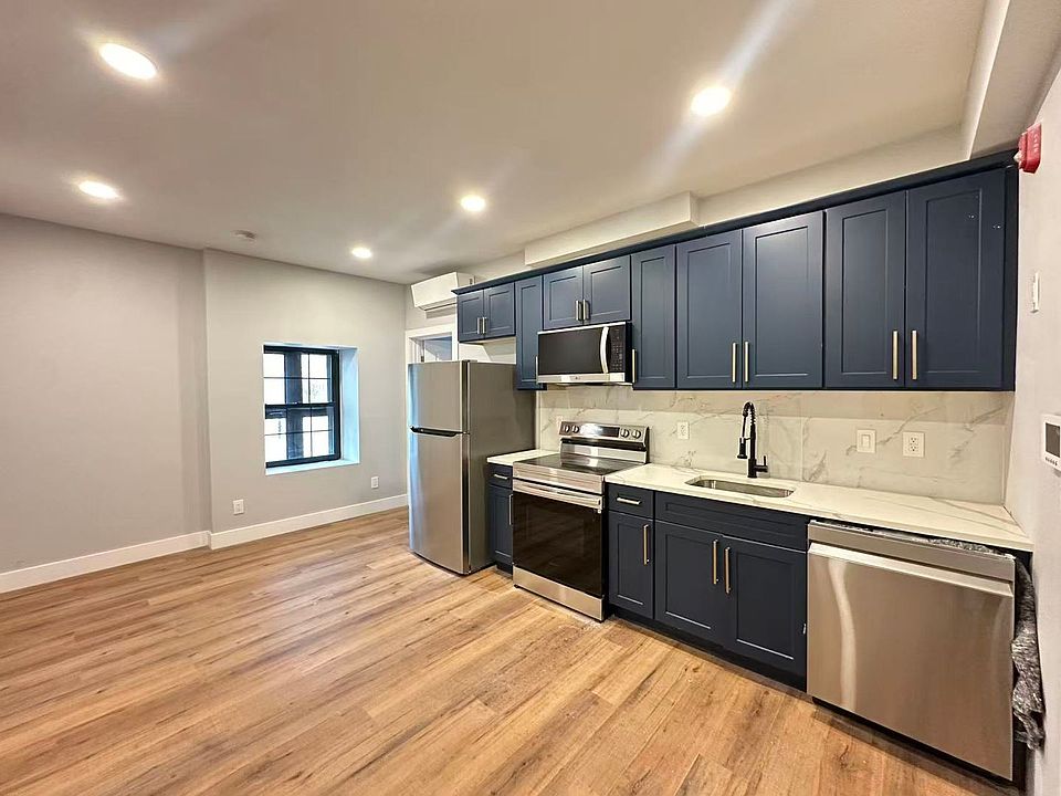 1st image of 29 S 2nd St #302