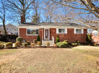 7312 Gary St, Springfield, VA 22150