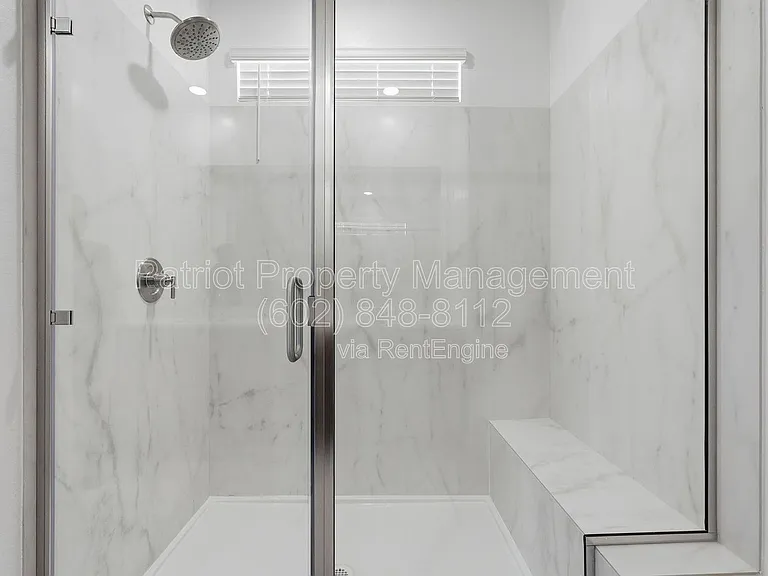 7404 W Buckhorn Trl — Photo 31