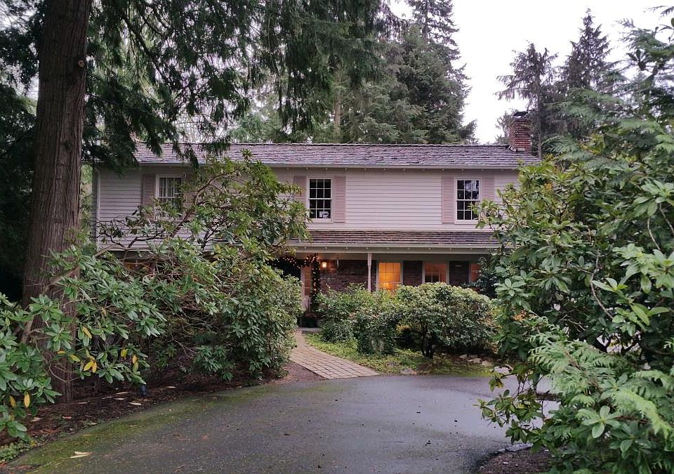 1st image of 6175 90th Ave SE