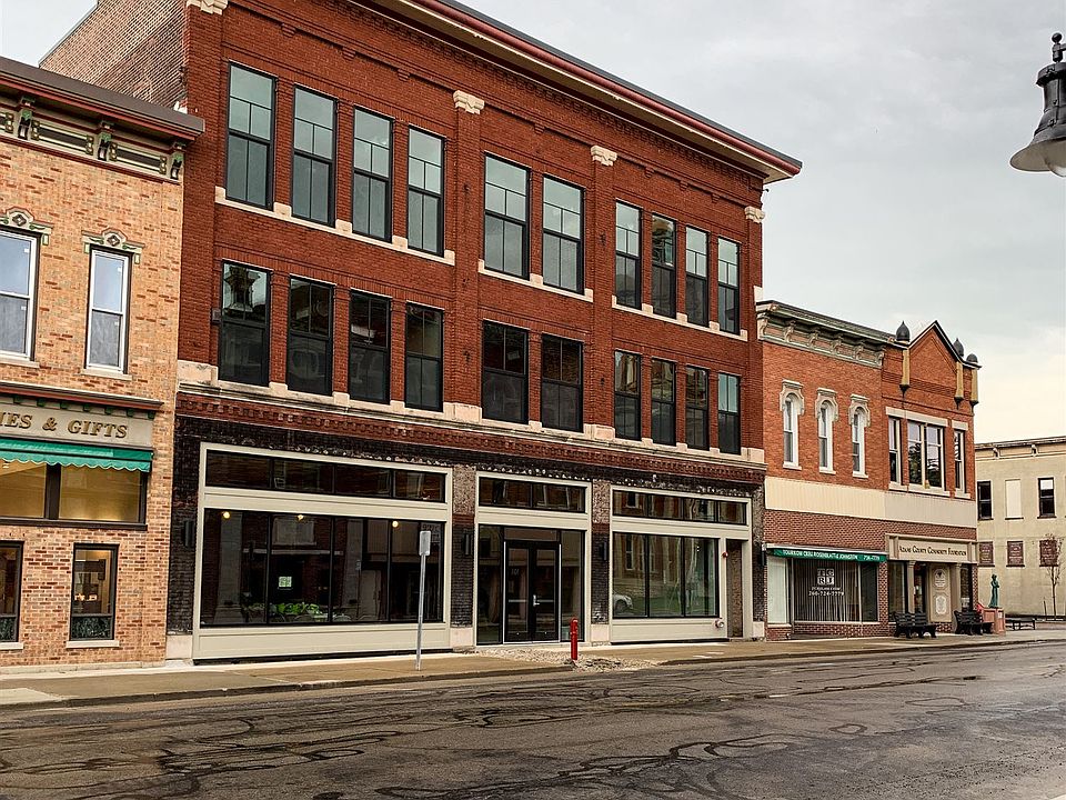 In the heart of downtown Decatur.