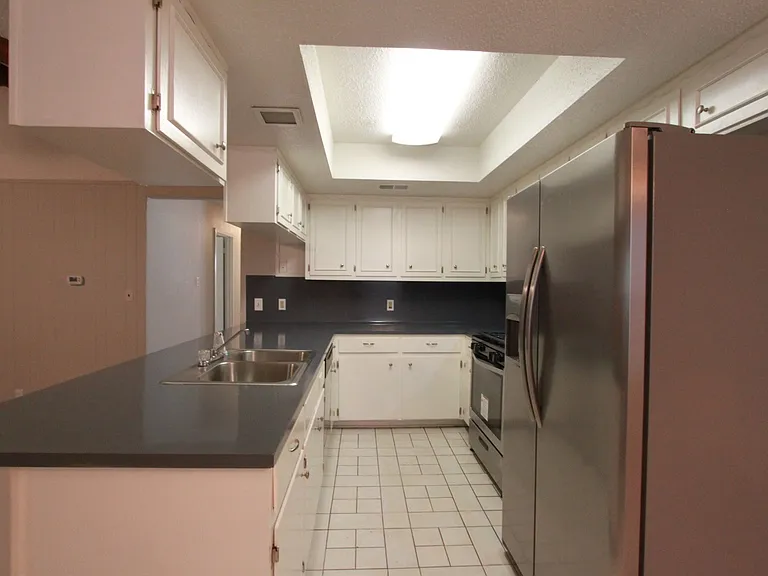 6606 Betty Cook Dr — Photo 8