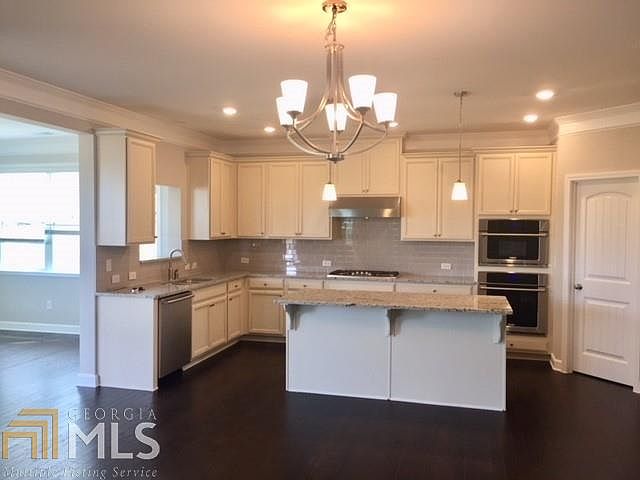 2nd image of 2820 Carriage Mound Ct