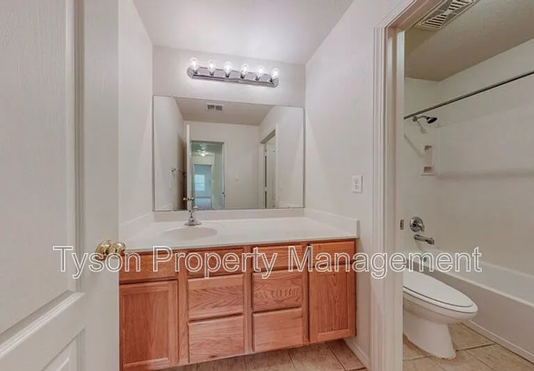 1500 Montiano Loop SE — Photo 16