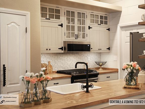 2nd image of 5222 Sangara Dr
