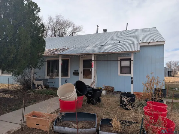 211 S Beech St, House, NM 88121