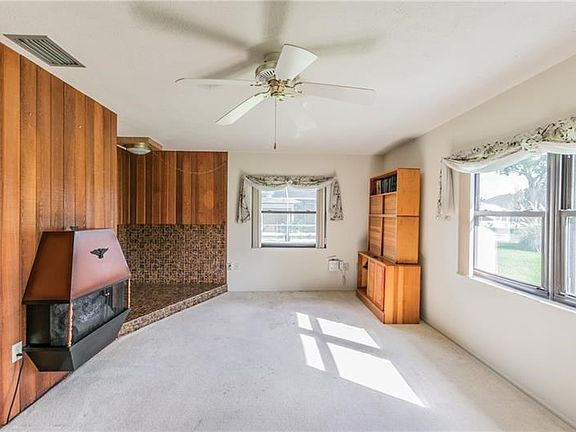 4th image of 4712 Tournament Blvd