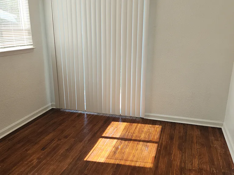 1005 Callen St — Photo 20