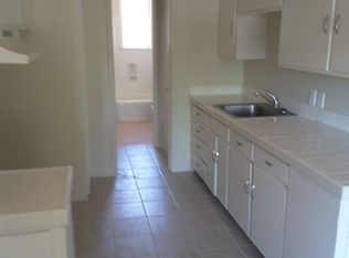 2731 V St APT 5, Sacramento, CA 95818