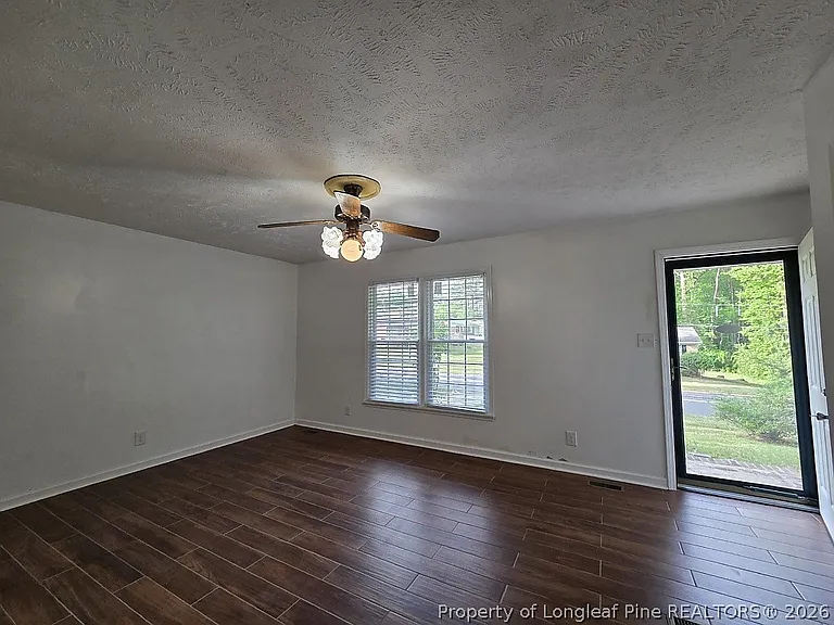 2532 Sourwood Dr — Photo 10
