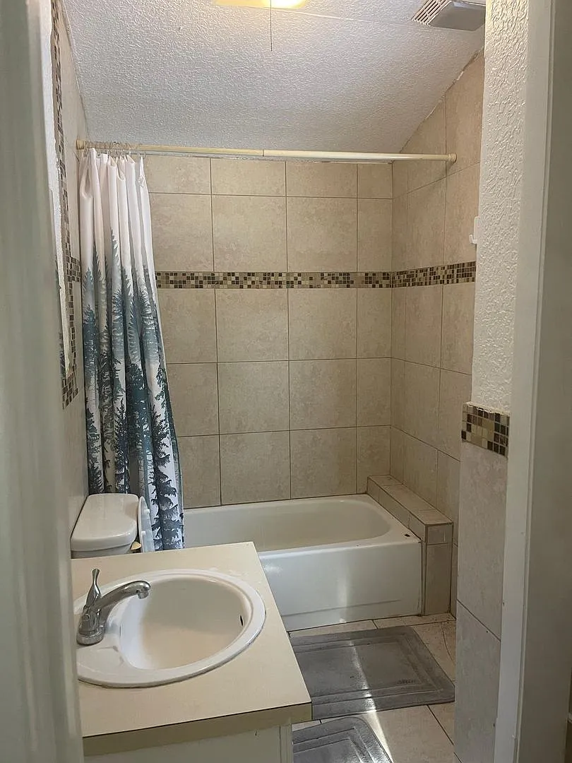 4570 Transport Road A-C — Photo 3