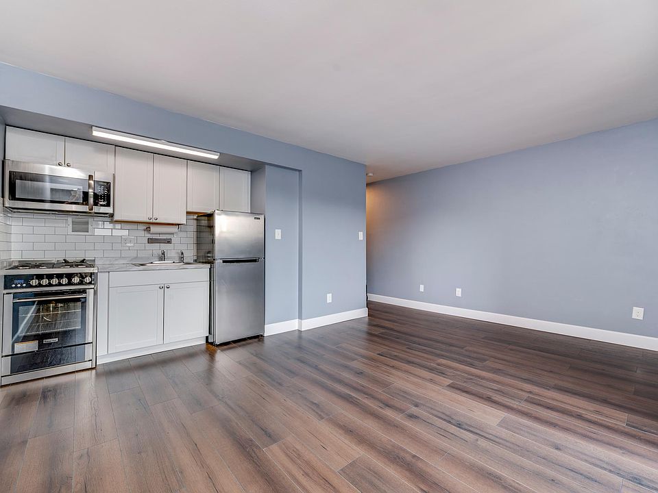 1st image of 1931 N Cleveland St APT 608