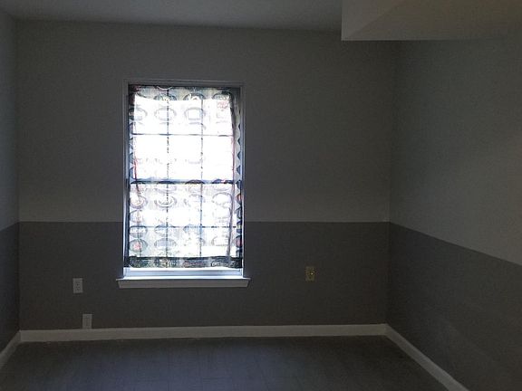 4th image of 97 Brookdale Ave