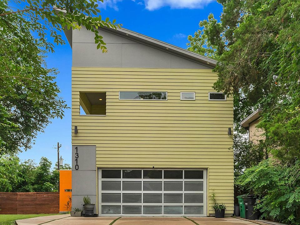 1st image of 1310 Du Lock Ln