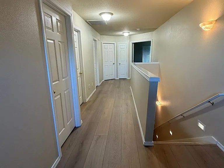 413 Roger Smith Dr — Photo 14