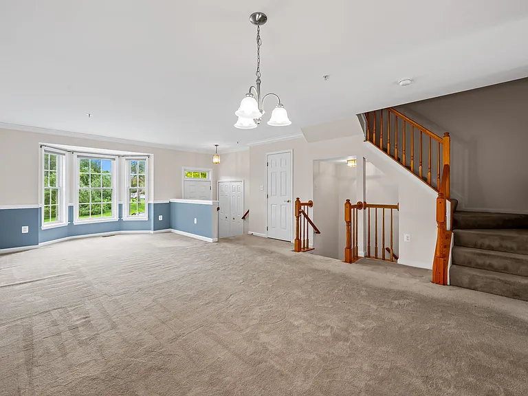 48 Winterberry Ct — Photo 4