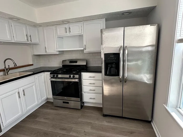 867 Highland Ter NE — Photo 15