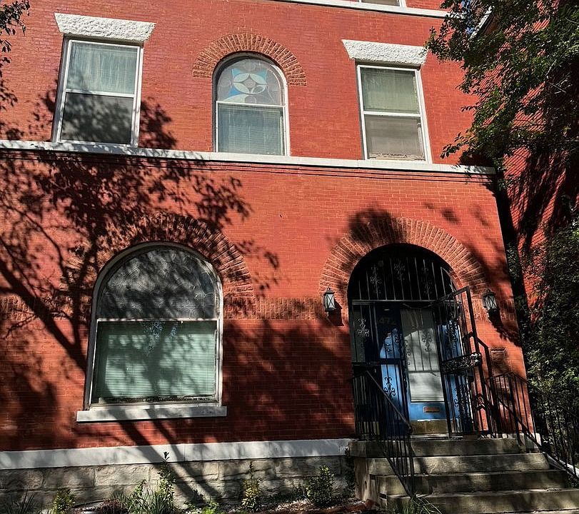1st image of 1472 S 2nd St APT 1