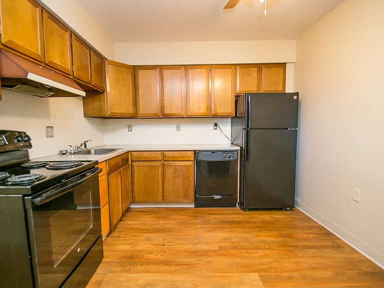 3601 Eaton St — Photo 15