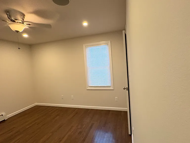 187 Longview Ave #2 — Photo 4