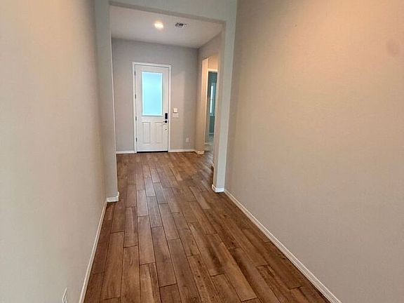 4th image of 5151 N 181st Dr