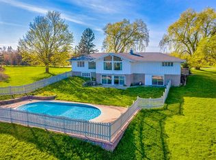 19612 Hillside Dr, Watertown, NY 13601