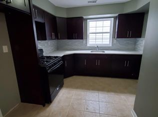 102 Columbia Ave, Newark, NJ 07106