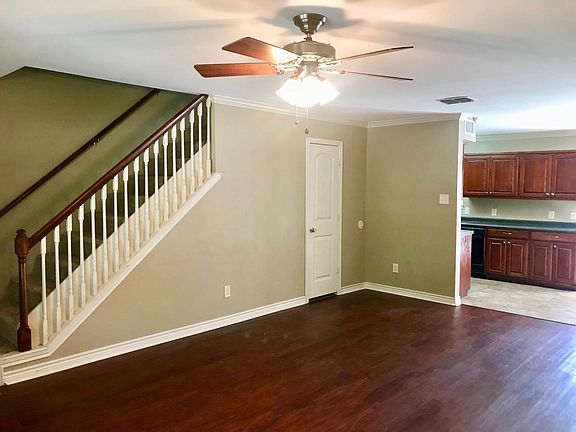 3rd image of 16003 Echo Glen Dr