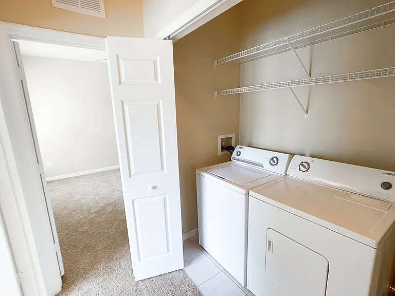 In Unit Washer and Dryer In Unit Washer and Dryer
