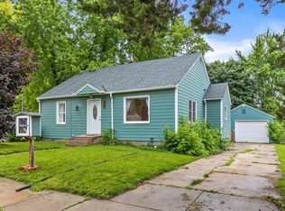 913 7th St, Howard Lake, MN 55349
