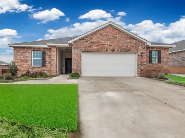 2629 Salado Creek Ln, Red Oak, TX 75154