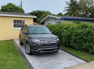 351 N 70th Ter, Hollywood, FL 33024